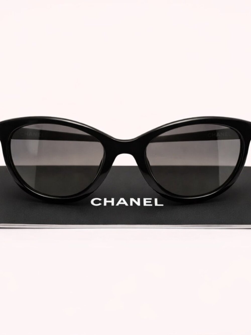 NWT Chanel Black Pantos Sunglasses